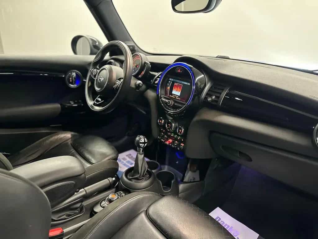 MINI Cooper S *PANORAMA*HARMAN-KARDON*LEDER*LED* 03/2019-photo-28