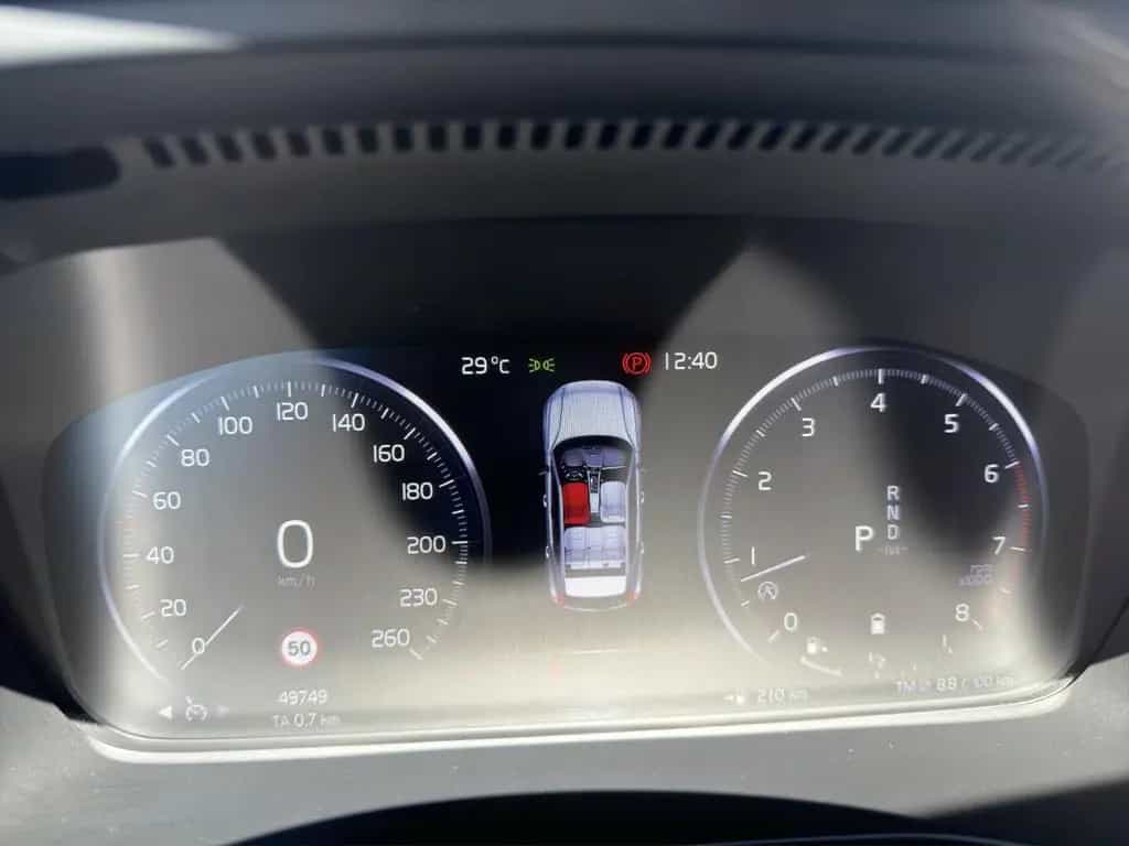 Volvo XC40 B5 Benzin R Design AWD 11/2020-photo-11