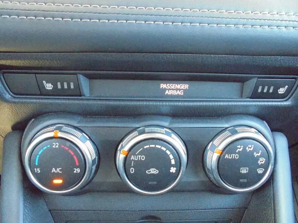 Mazda CX-3 Sports-Line LED Heat-Up Teilleder 06/2019-photo-20
