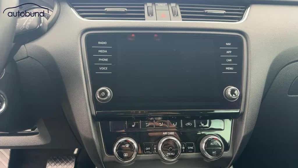 Skoda Octavia III Combi 1.0 TSI DSG AHK Alu KA LED Lin 11/2017-photo-14