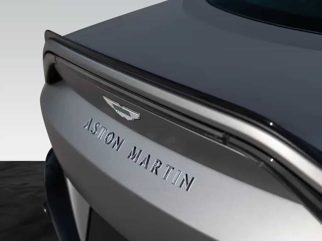 Aston Martin V8 Vantage Vantage S MY26 | Satin Paint | CCB | null-photo-5