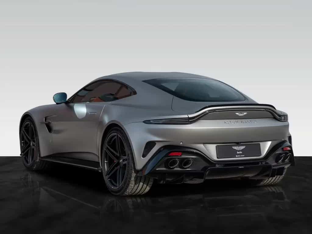 Aston Martin V8 Vantage Vantage S MY26 | Satin Paint | CCB | null-photo-7