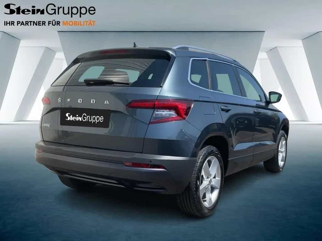 Skoda Karoq Style APP+DAB+AHK+ACC+LED+NAVI+PDC+KAMERA 10/2021-photo-2