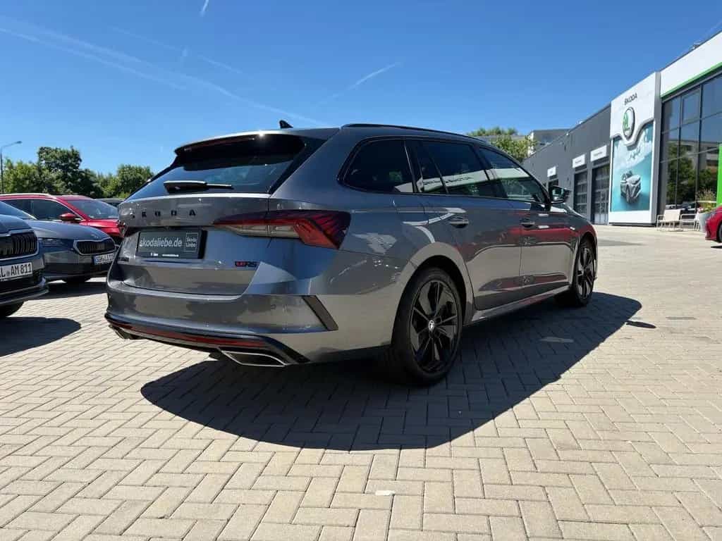 Skoda Octavia COMBI RS 2.0TSI DSG NAVI+SHZ+MATRIX-LED 03/2024-photo-4