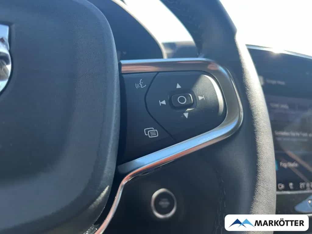 Volvo XC40 B3 Plus Dark Leder/Memory/H&K/Kamera 06/2023-photo-15