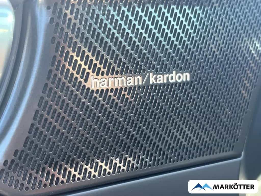 Volvo XC40 B3 Plus Dark Leder/Memory/H&K/Kamera 06/2023-photo-18