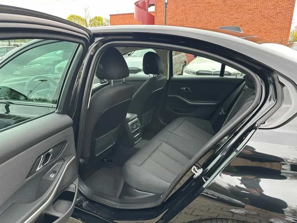 BMW 320 d Automatik*Head Up*LED*SHZ*W+Sommer Räder 10/2023-photo-16