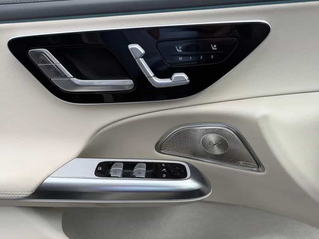 Mercedes-Benz E 200 Exclusive Standhz Pano AHK HUD 21 Zoll AMG 04/2025-photo-21