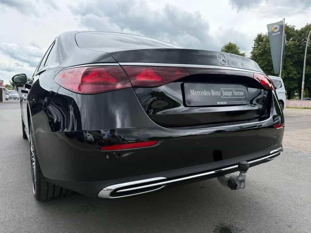 Mercedes-Benz E 200 Exclusive Standhz Pano AHK HUD 21 Zoll AMG 04/2025-photo-27