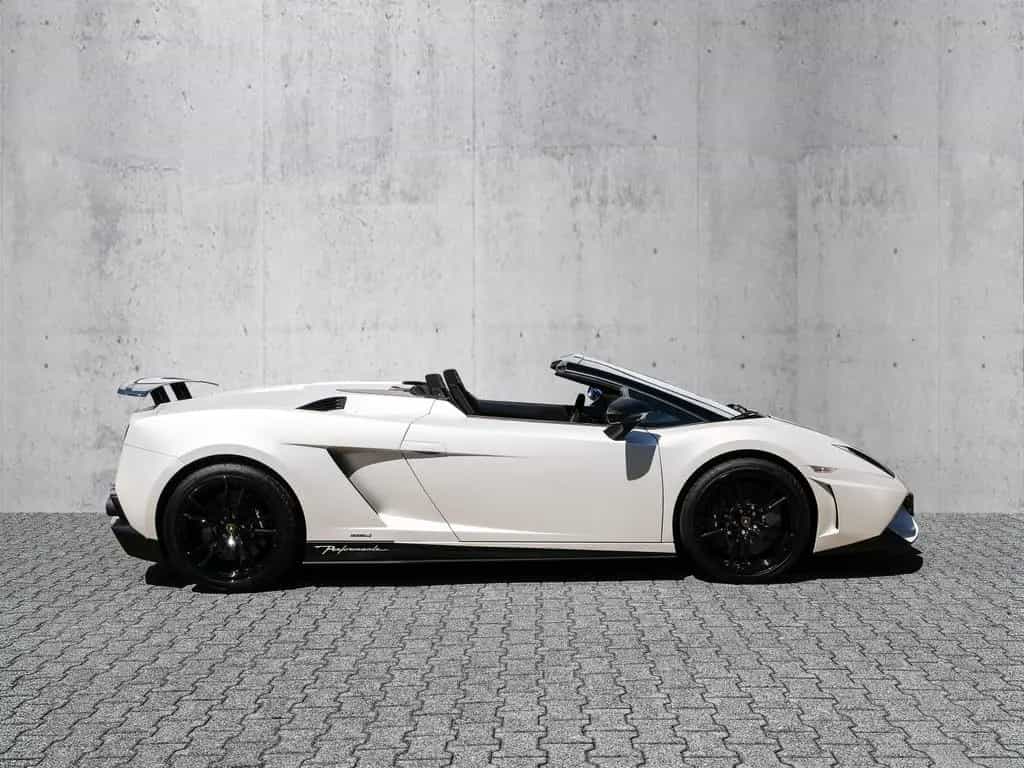 Lamborghini Gallardo LP570-4 Spyder Perfomante Bianco Canopu 06/2012-photo-1