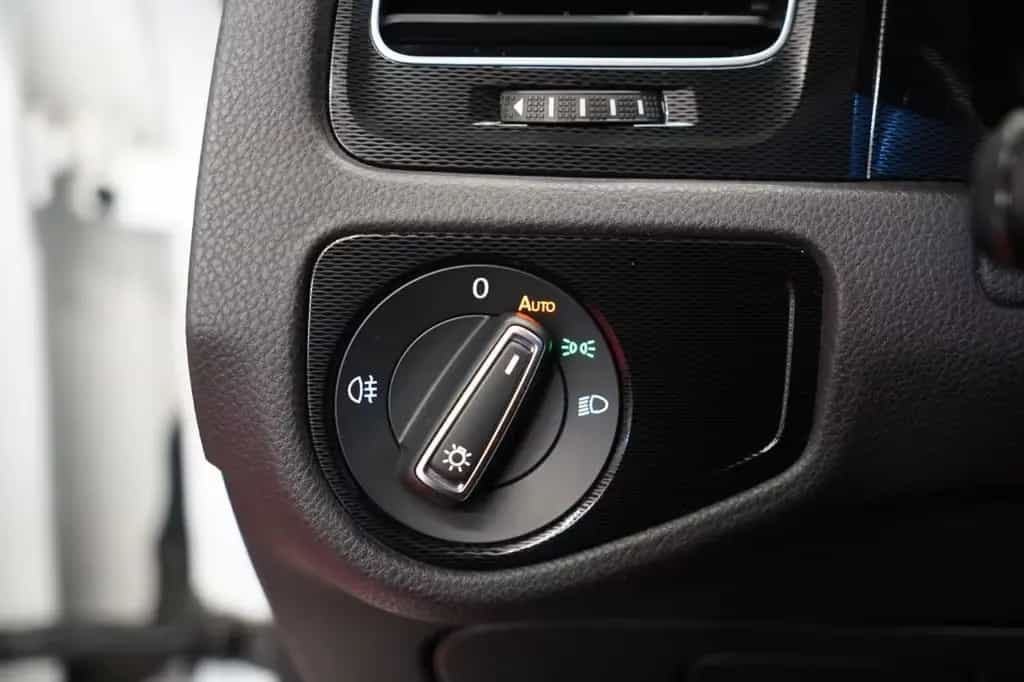 Volkswagen Golf 7 GTI Performance DSG 2.Hand*Unfallfrei*RFK 01/2016-photo-18