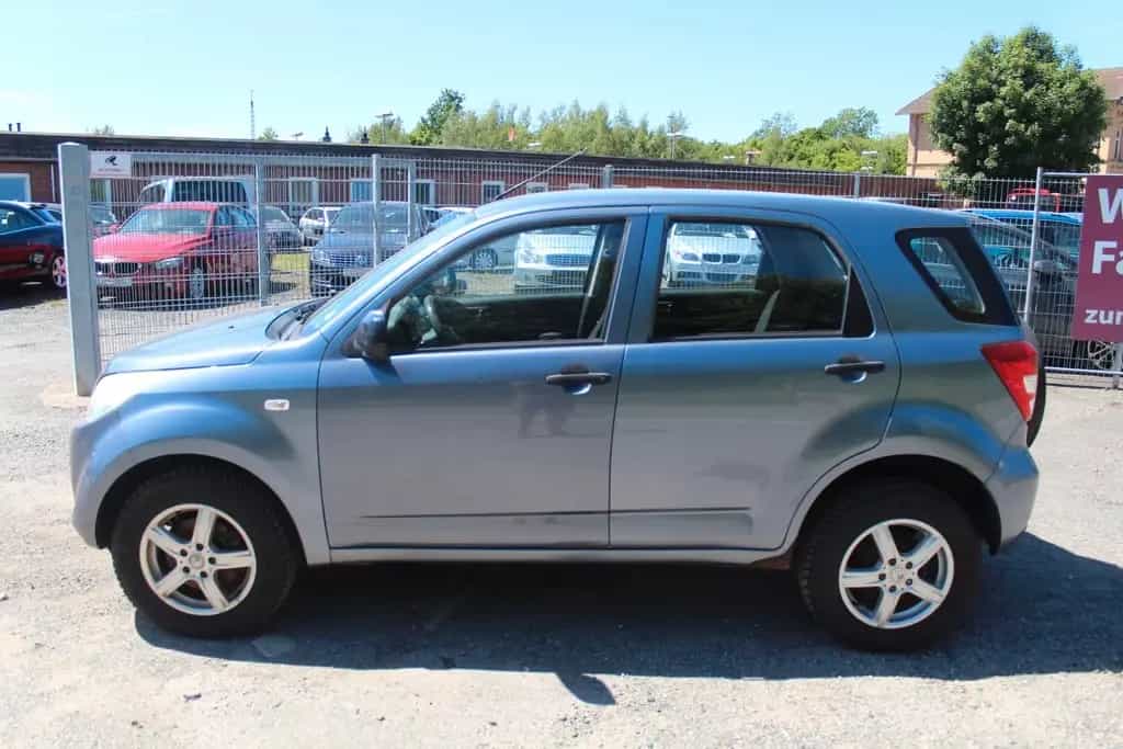 Daihatsu Terios Basis 10/2006-photo-5