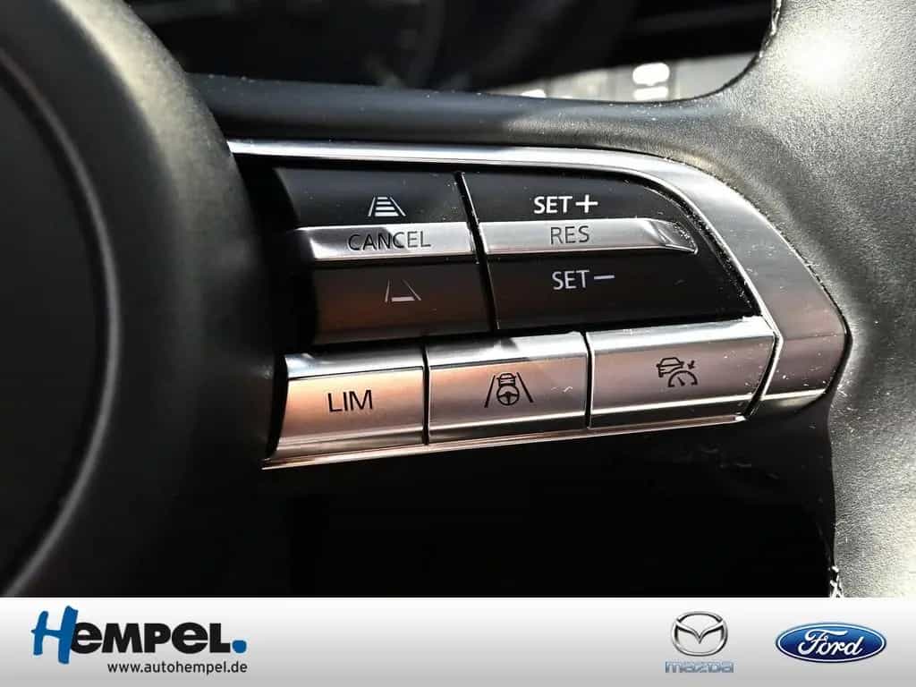 Mazda 3 2.0 Selection SHZ KAMERA NAVI ACC HUD LED 360° 07/2019-photo-15
