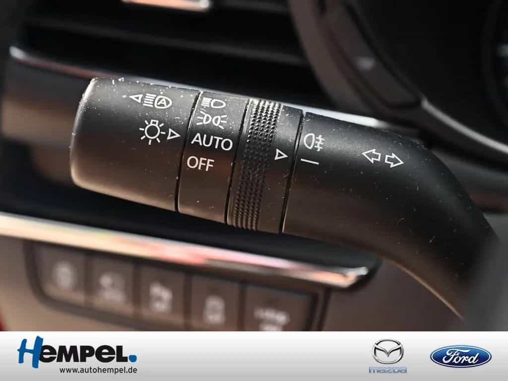 Mazda 3 2.0 Selection SHZ KAMERA NAVI ACC HUD LED 360° 07/2019-photo-17