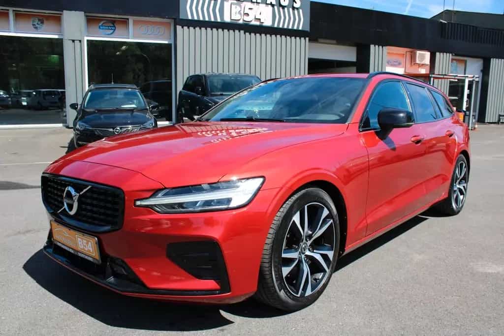 Volvo V60 Kombi R Design/LEDER/NAVI/LED//PANO/ 11/2021-photo-0