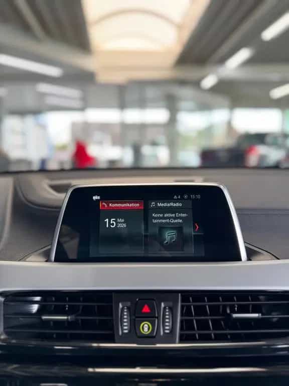 BMW X2 sDrive 18 i Advantage *Automatik*LED*PDC's* 09/2018-photo-13