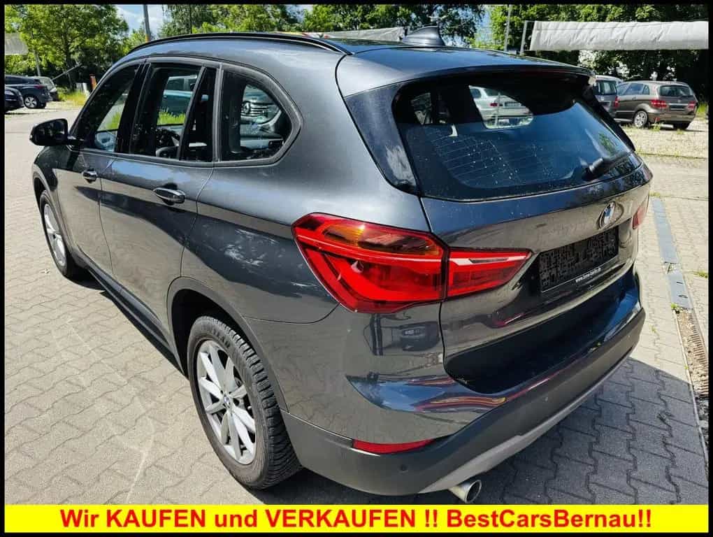 BMW X1 sDrive 18 i Advantage Scheckheft Unfallfrei F 11/2018-photo-1