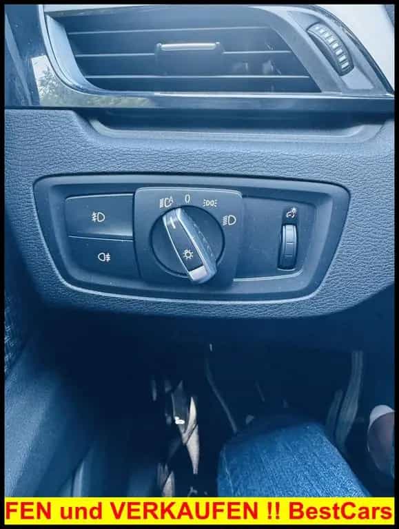 BMW X1 sDrive 18 i Advantage Scheckheft Unfallfrei F 11/2018-photo-11