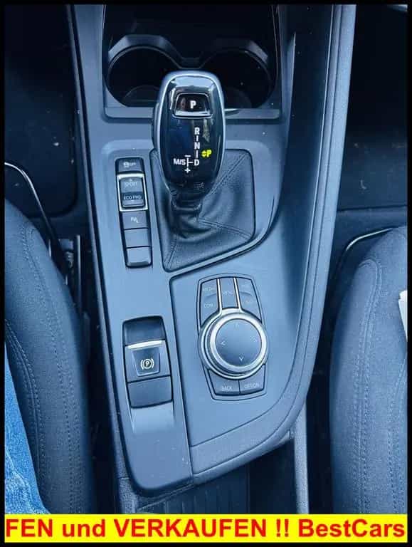 BMW X1 sDrive 18 i Advantage Scheckheft Unfallfrei F 11/2018-photo-12