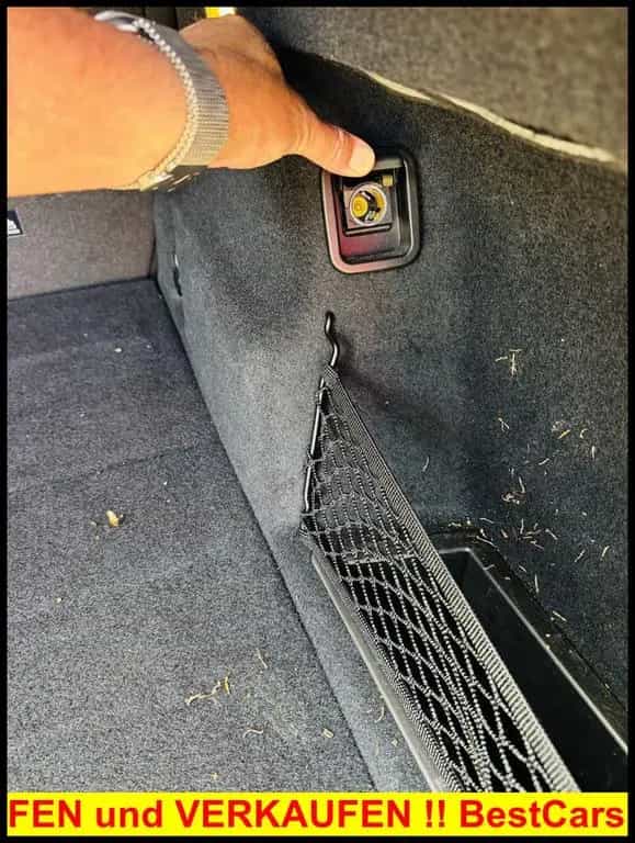 BMW X1 sDrive 18 i Advantage Scheckheft Unfallfrei F 11/2018-photo-22