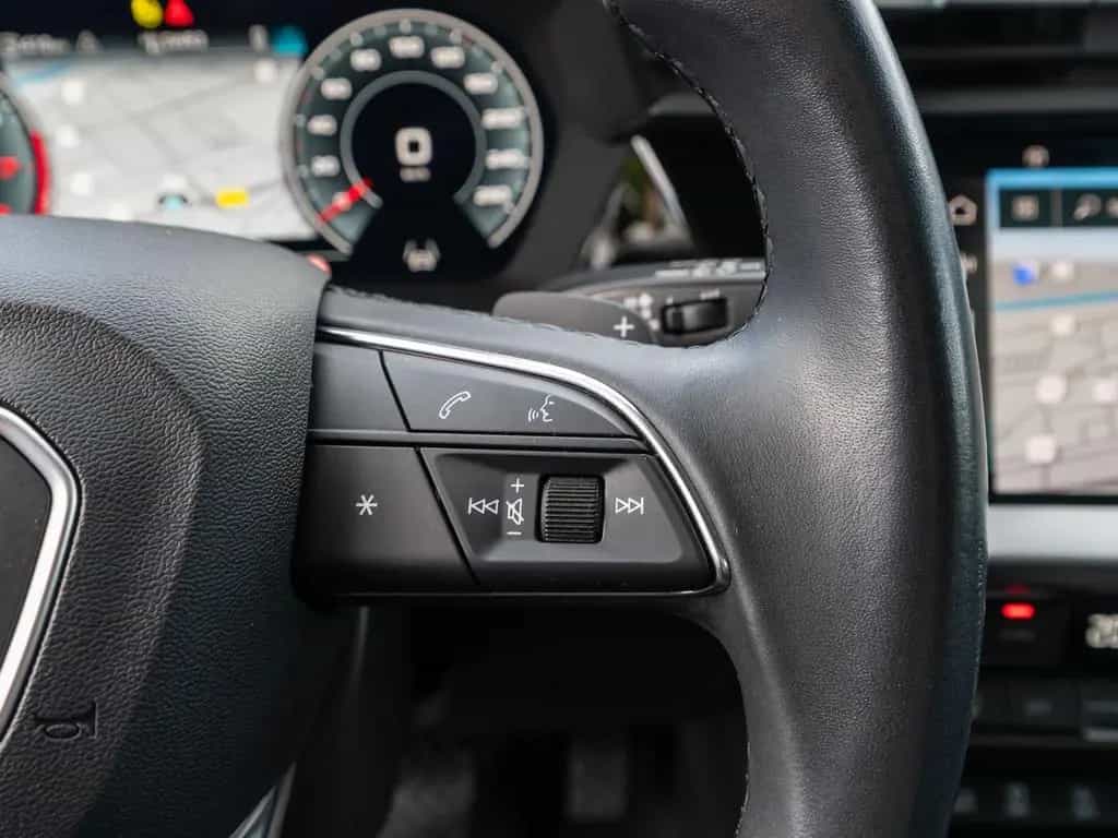 Audi A3 Sportback advanced 35TFSI NAVI LED RFK SHZ 04/2023-photo-16