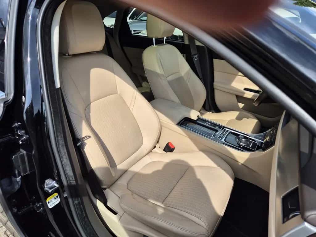 Jaguar XF Prestige Leder, GSHD, Navigation, Rückfahrkam 06/2019-photo-21