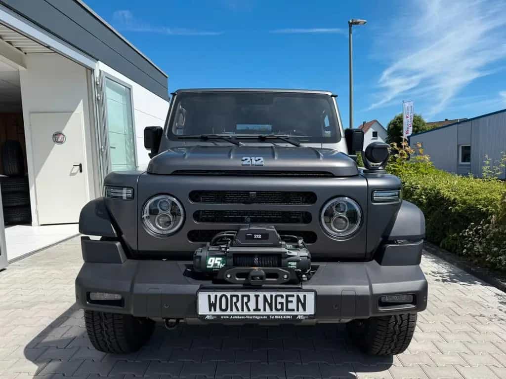 BAW 212 Seilwinde/Suchscheinwerfer/360°/4x4 null-photo-1