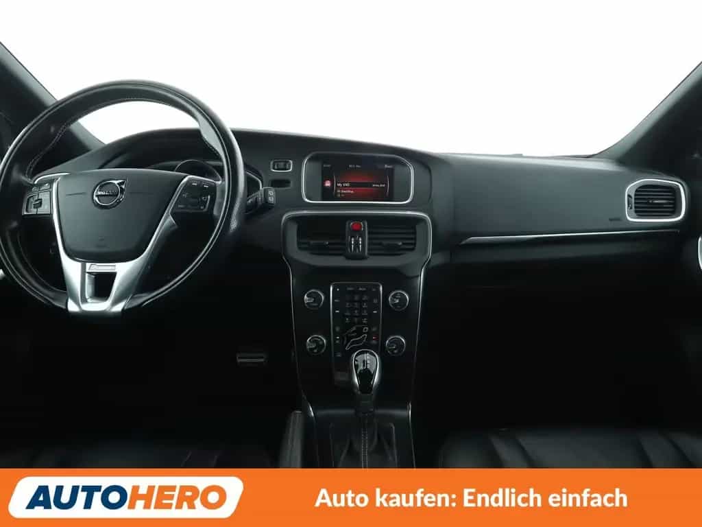 Volvo V40 2.0 T5 R-Design Aut.*NAV*ACC*CAM*PDC*SHZ*ALU 06/2017-photo-11