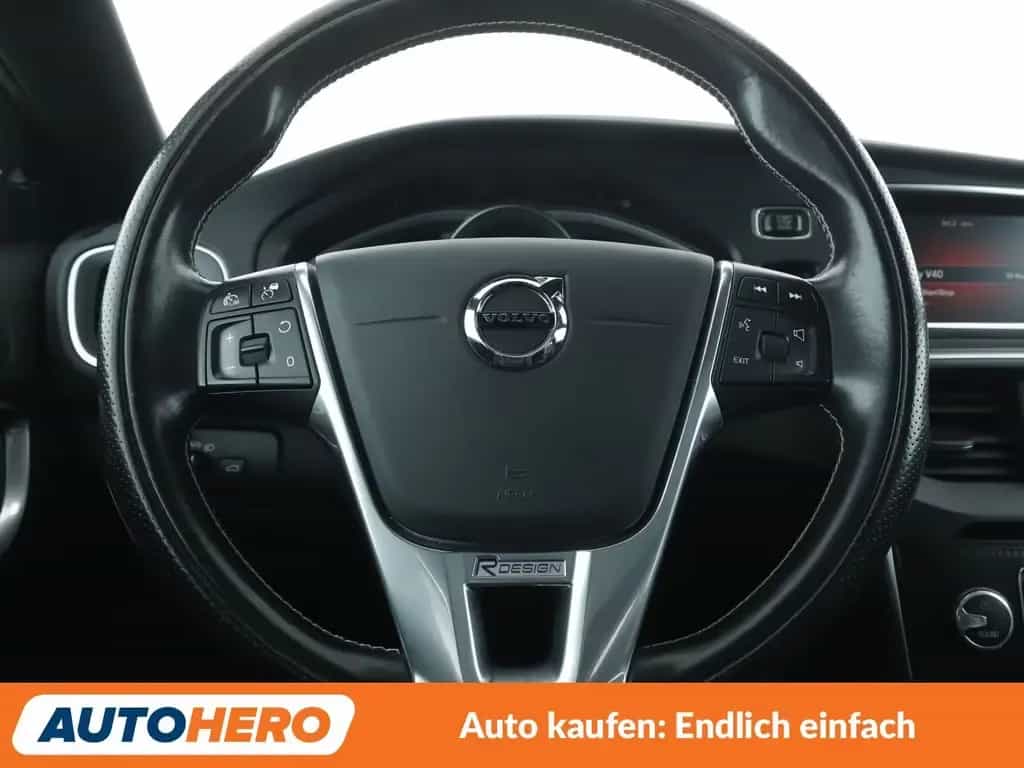 Volvo V40 2.0 T5 R-Design Aut.*NAV*ACC*CAM*PDC*SHZ*ALU 06/2017-photo-18