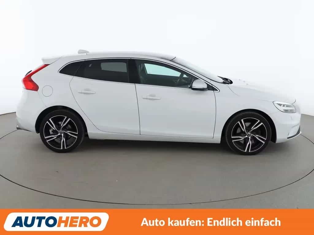 Volvo V40 2.0 T5 R-Design Aut.*NAV*ACC*CAM*PDC*SHZ*ALU 06/2017-photo-6
