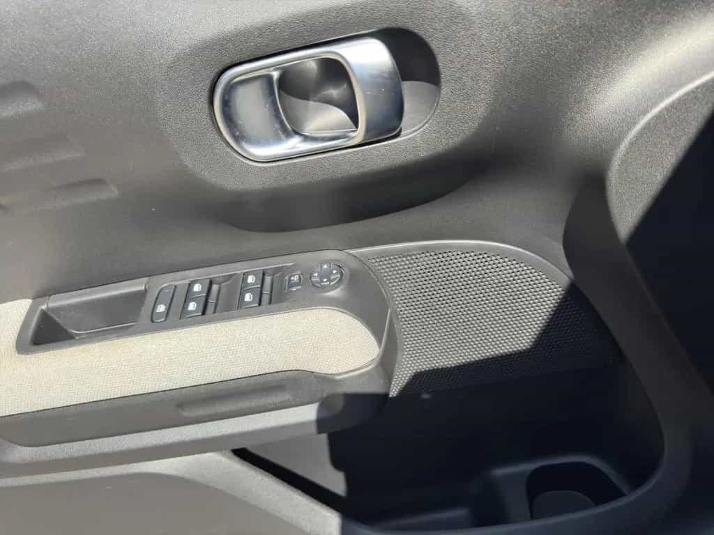 Citroën C3 Aircross PureTech  130  SHINE EAT6 Stop + Sta 02/2020-photo-11