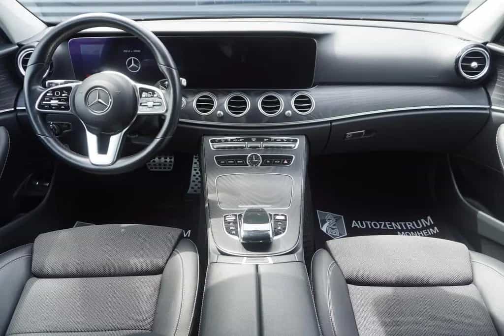 Mercedes-Benz E 400 d 4MATIC|WIDESCREEN|MULTIBEAM|BURMESTER|ACC 07/2019-photo-15