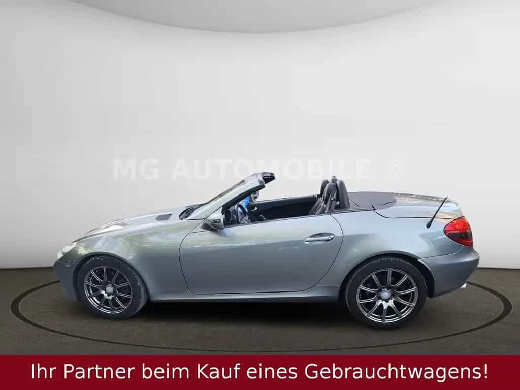 Mercedes-Benz SLK 200 Kompressor 2.Hd Airscarf Bi-Xenon Aut. 06/2010-photo-12