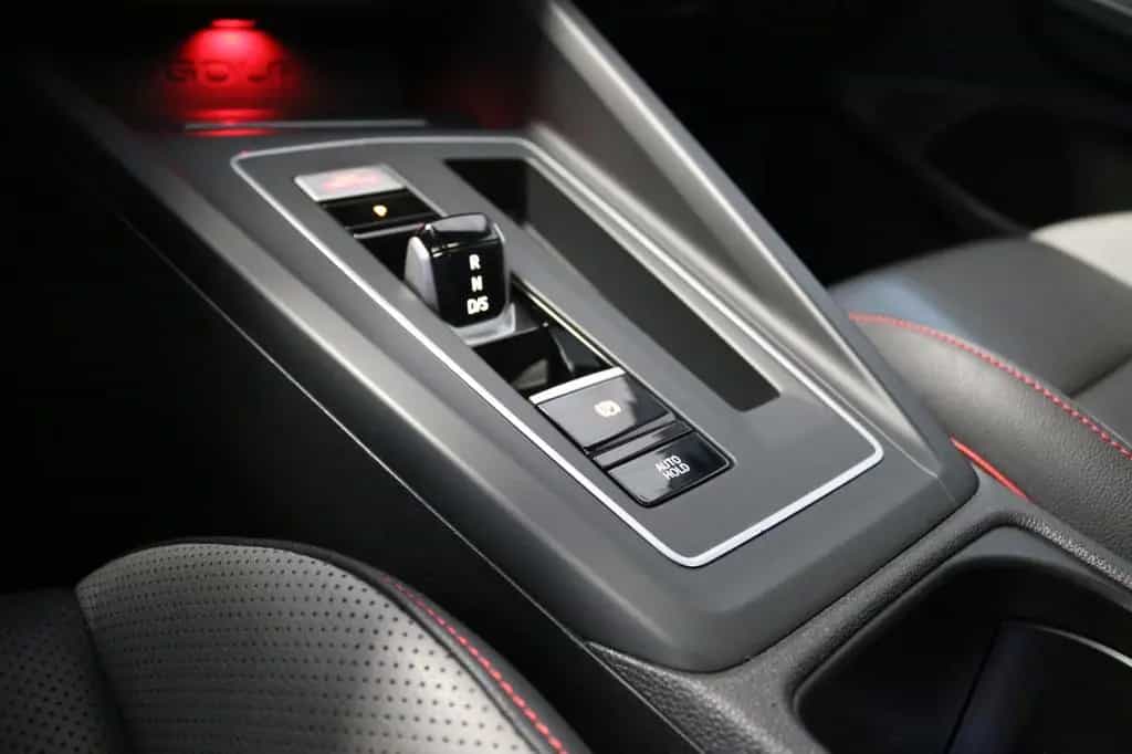Volkswagen Golf VIII GTI Pano AHK Matrix Virtual Memory 01/2021-photo-19