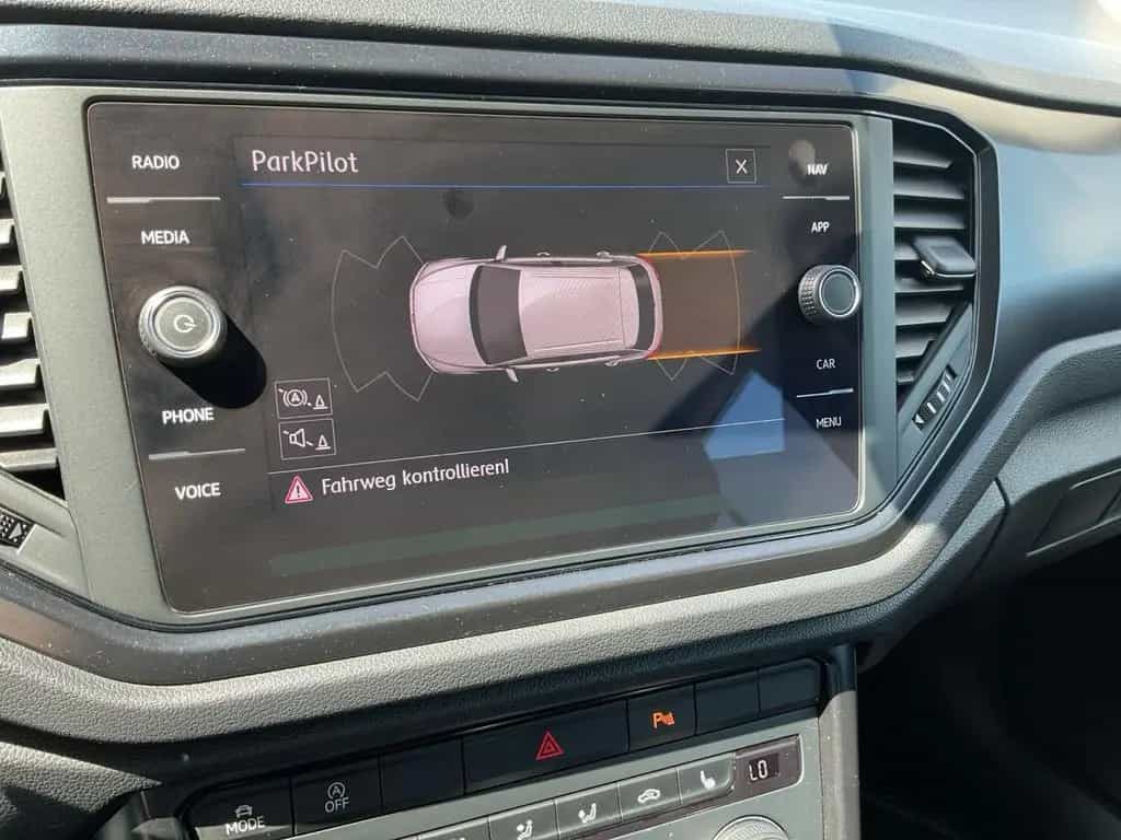 Volkswagen T-Roc 1.0 TSI 01/2019-photo-16