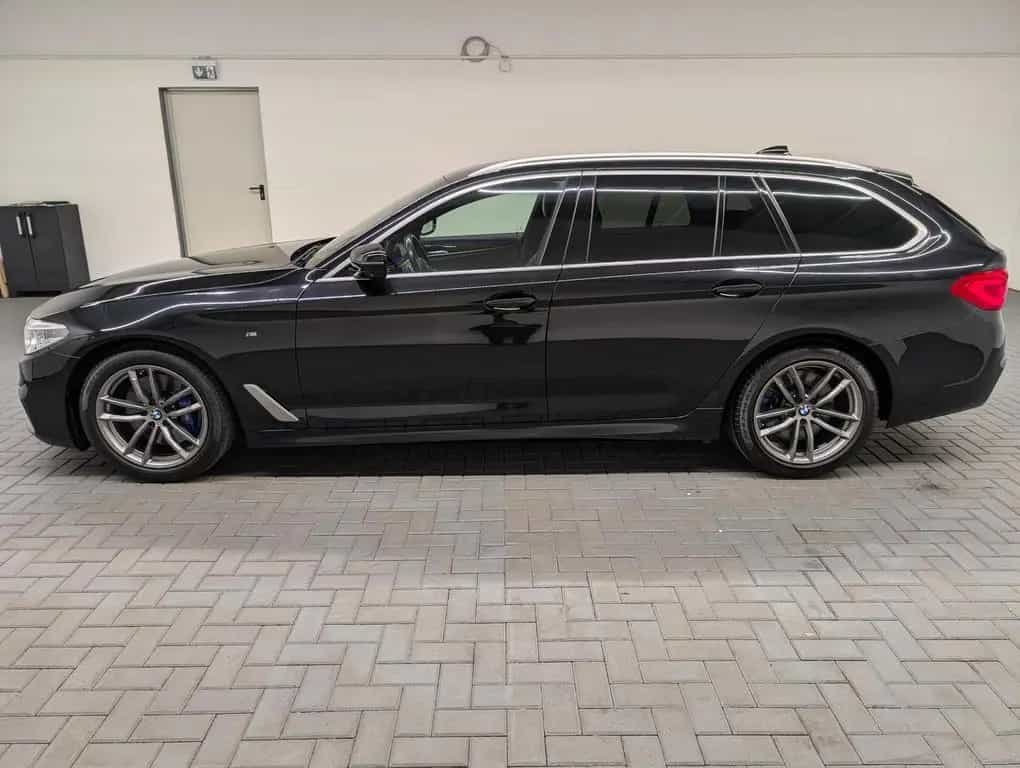 BMW 530 d Touring M-Sport LED/AHK/Leder/360°Kam/HUD 04/2019-photo-1