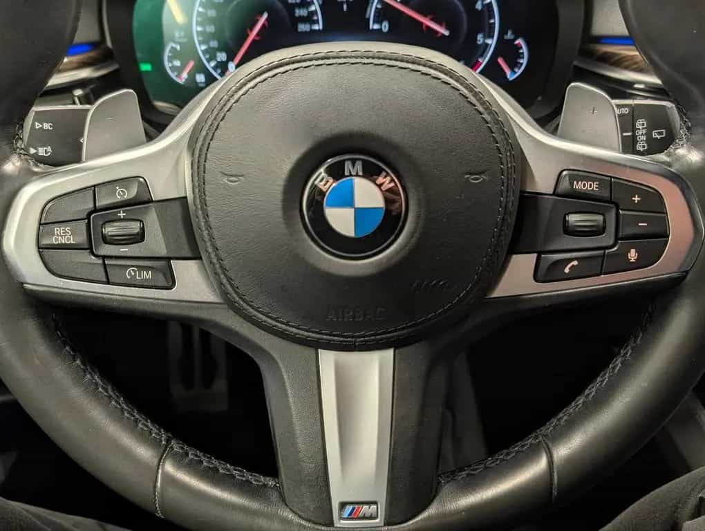 BMW 530 d Touring M-Sport LED/AHK/Leder/360°Kam/HUD 04/2019-photo-18