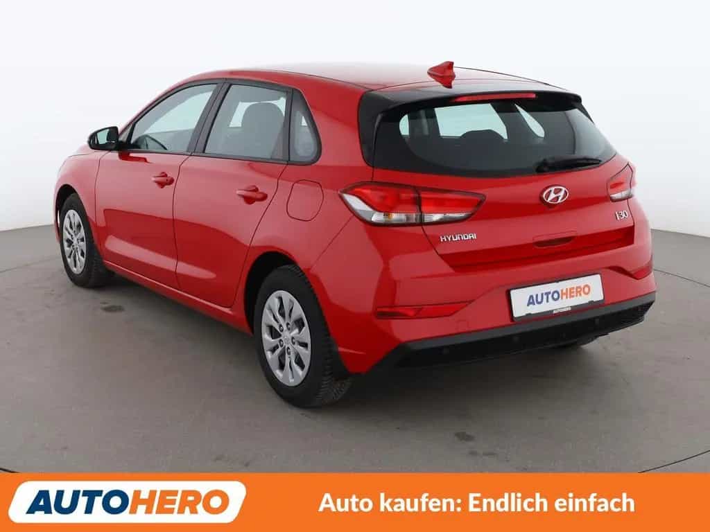 Hyundai i30 1.0 T-GDI Edition 30*TEMPO*PDC*SHZ*KLIMA* 02/2021-photo-3