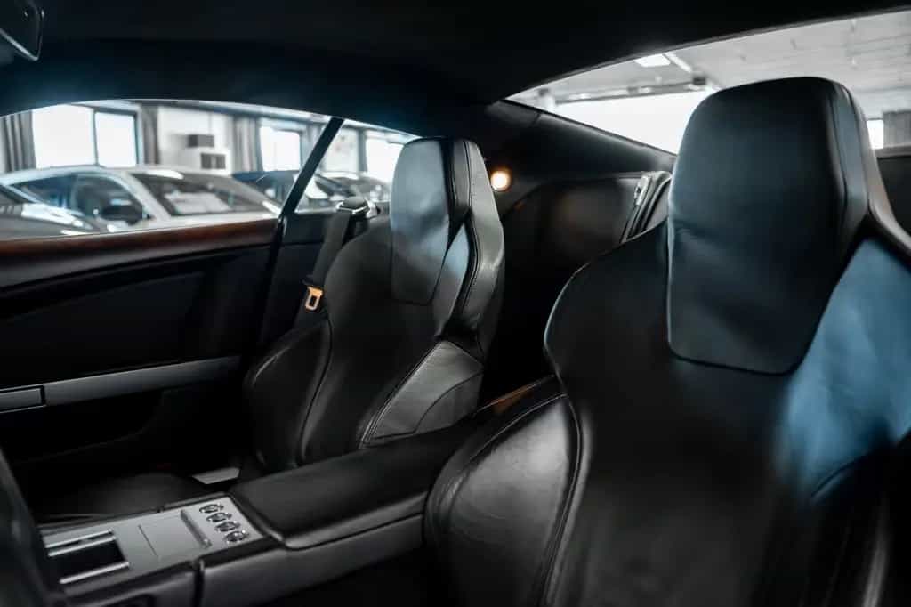 Aston Martin DB9 5.9 Touchtronic 07/2005-photo-21