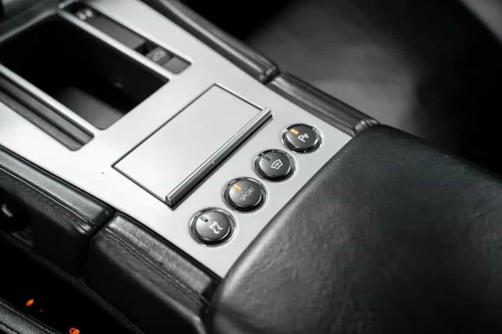 Aston Martin DB9 5.9 Touchtronic 07/2005-photo-24