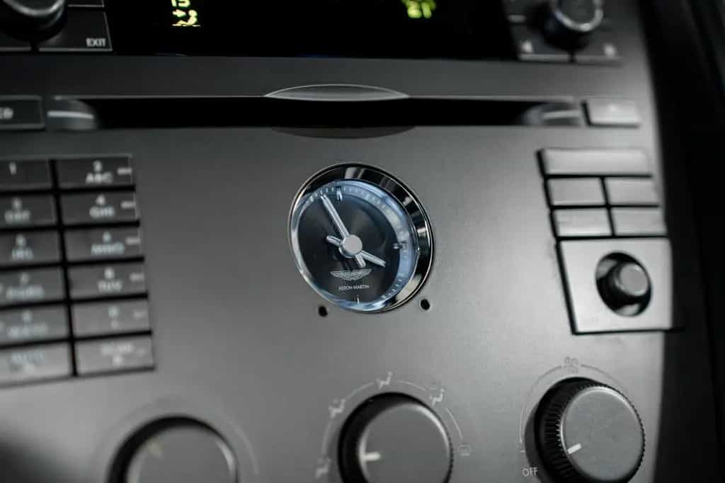 Aston Martin DB9 5.9 Touchtronic 07/2005-photo-25