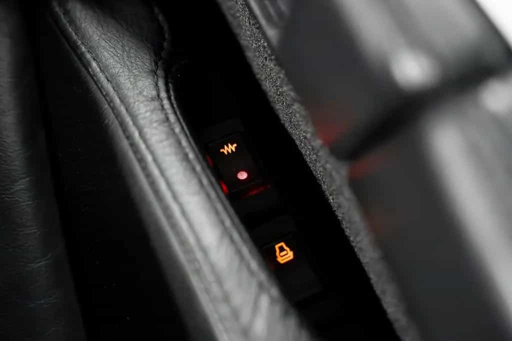 Aston Martin DB9 5.9 Touchtronic 07/2005-photo-30