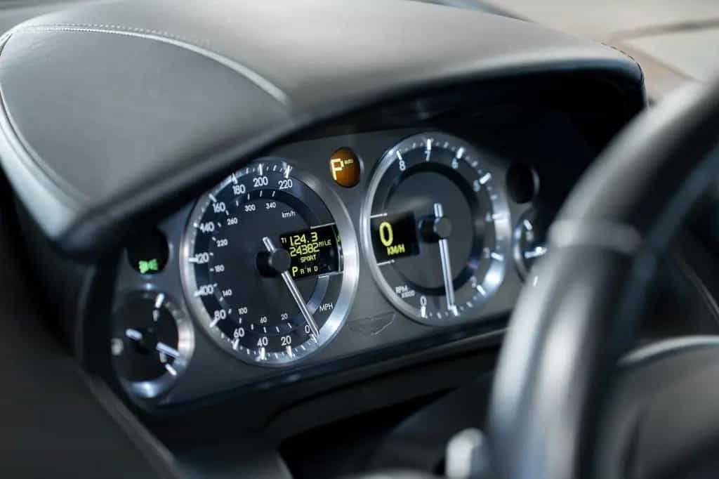 Aston Martin DB9 5.9 Touchtronic 07/2005-photo-36