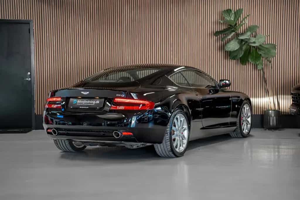 Aston Martin DB9 5.9 Touchtronic 07/2005-photo-9