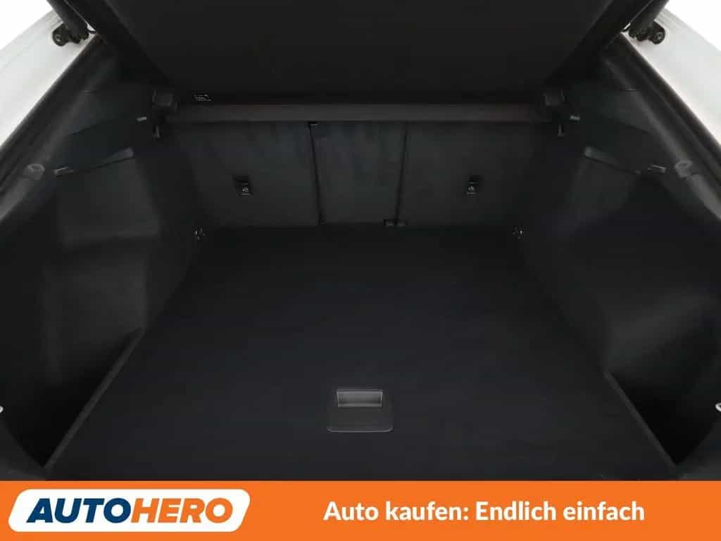 Audi Q3 Sportback 40 TFSI quattro S line Aut.*NAVI* 10/2020-photo-17