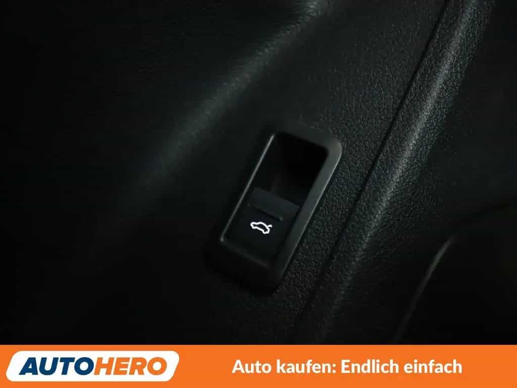 Audi Q3 Sportback 40 TFSI quattro S line Aut.*NAVI* 10/2020-photo-34