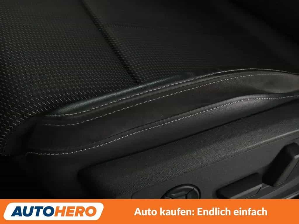 Audi Q3 Sportback 40 TFSI quattro S line Aut.*NAVI* 10/2020-photo-40
