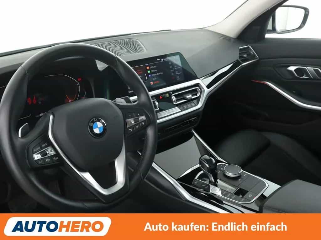 BMW 320 3er 320i Aut.*NAV*ACC*CAM*PDC*SHZ*AHK*ALU*KLIMA 12/2020-photo-10