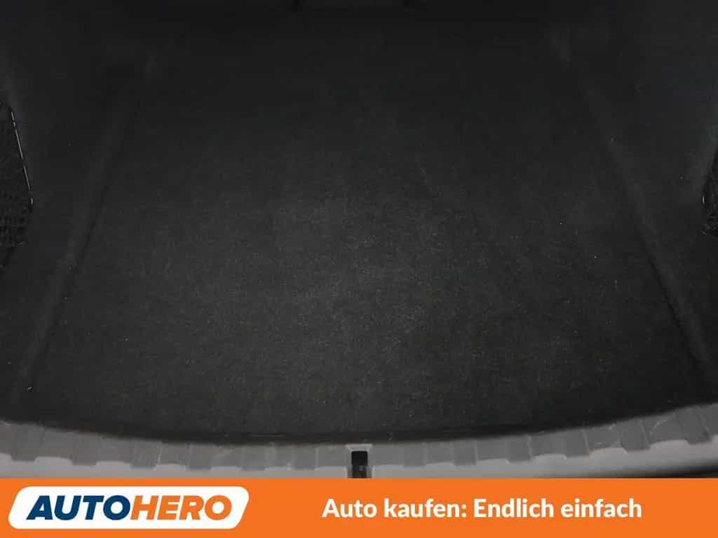 BMW 320 3er 320i Aut.*NAV*ACC*CAM*PDC*SHZ*AHK*ALU*KLIMA 12/2020-photo-17