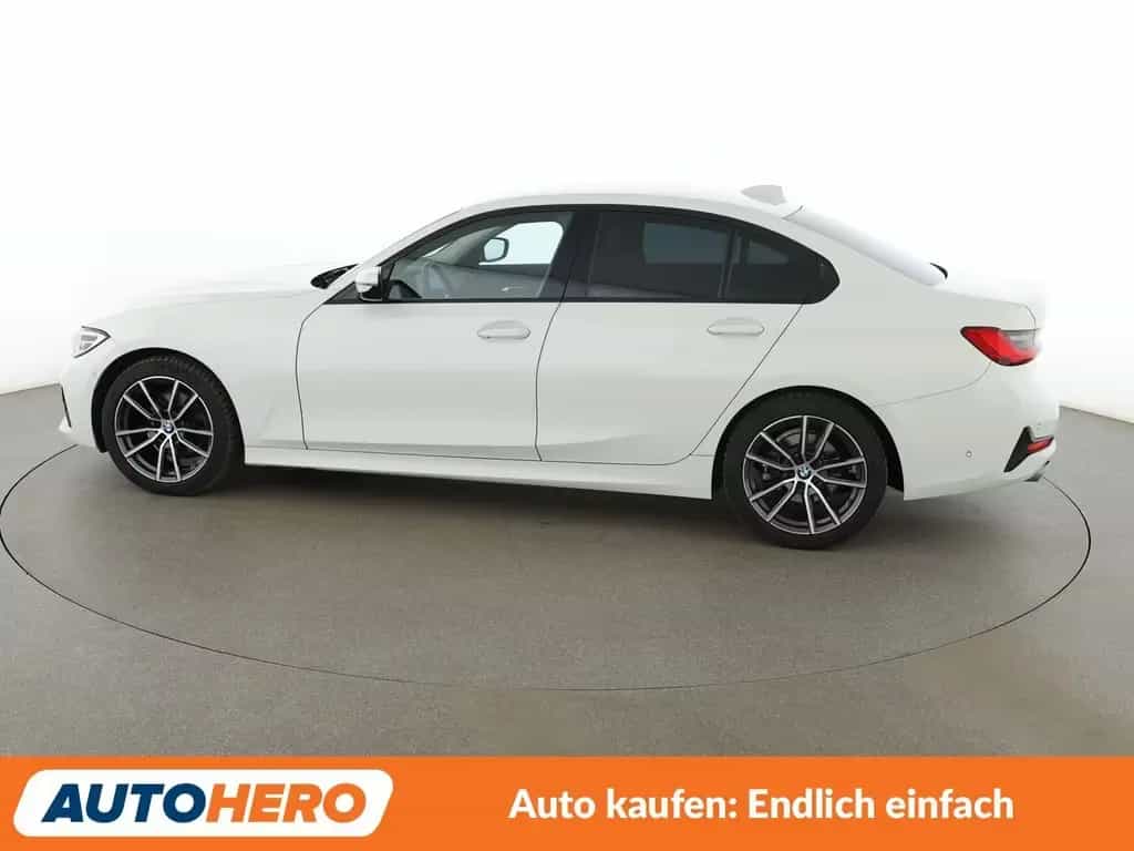 BMW 320 3er 320i Aut.*NAV*ACC*CAM*PDC*SHZ*AHK*ALU*KLIMA 12/2020-photo-2